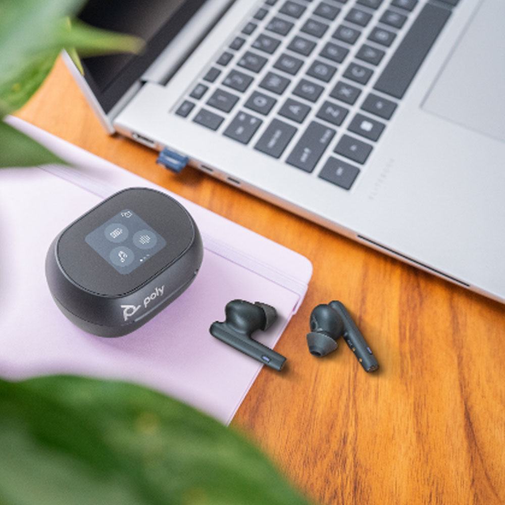 Audífonos inalámbricos Poly Voyager FREE 60+ UC USB-C
